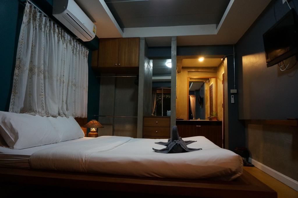 Chula Hotel Чиангмай Экстерьер фото